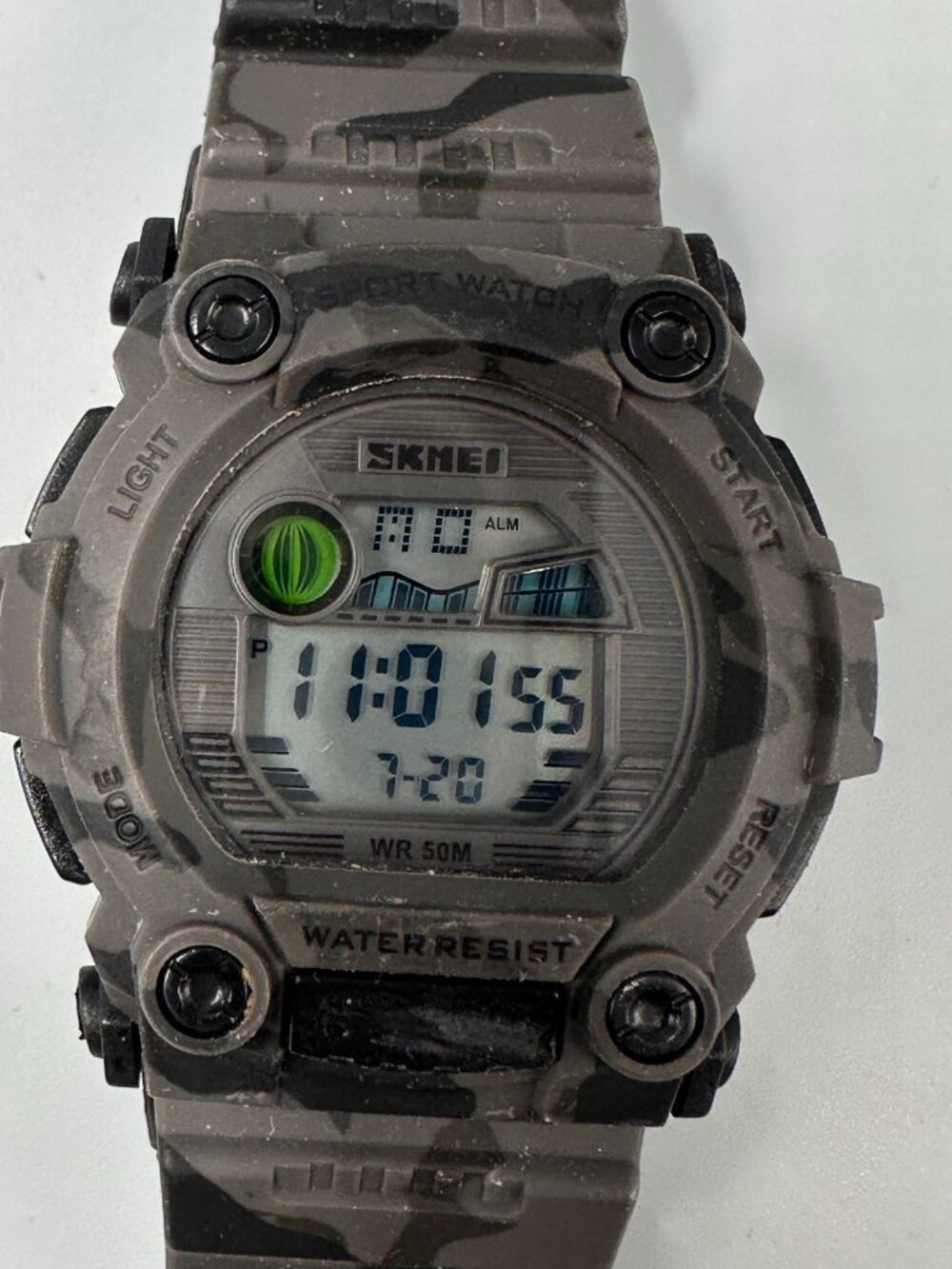Skmei Digital Watch Men Grey Camouflage 42MM Backlight 1635 New Battery
